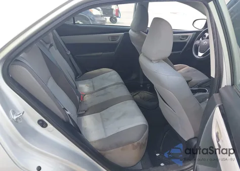 2018 Toyota Corolla Le z USA, uszkodzony, nr VIN 5YFBURHE6JP746865